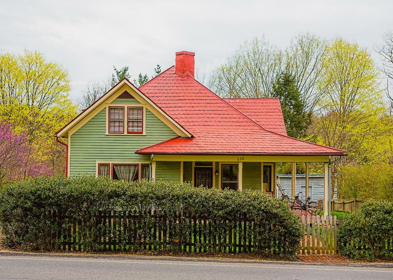 Jonesborough Bed And Breakfast Exterior photo